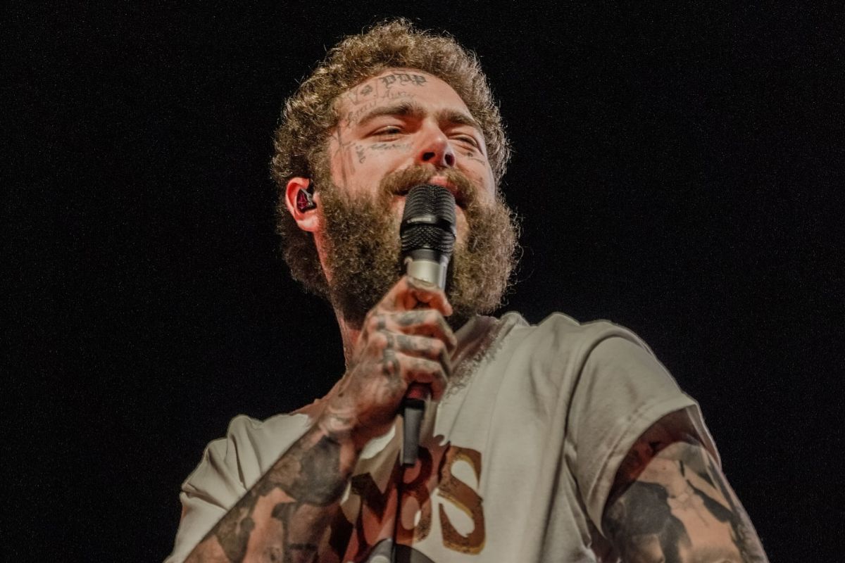 ex-noiva-de-post-malone-pede-custodia-da-filha-de-2-anos