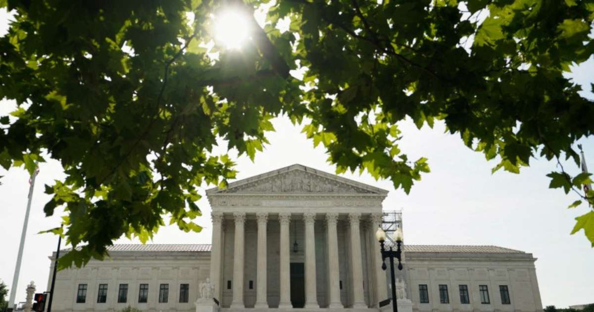 suprema-corte-dos-eua-suspende-deportacoes-de-imigrantes-venezuelanos