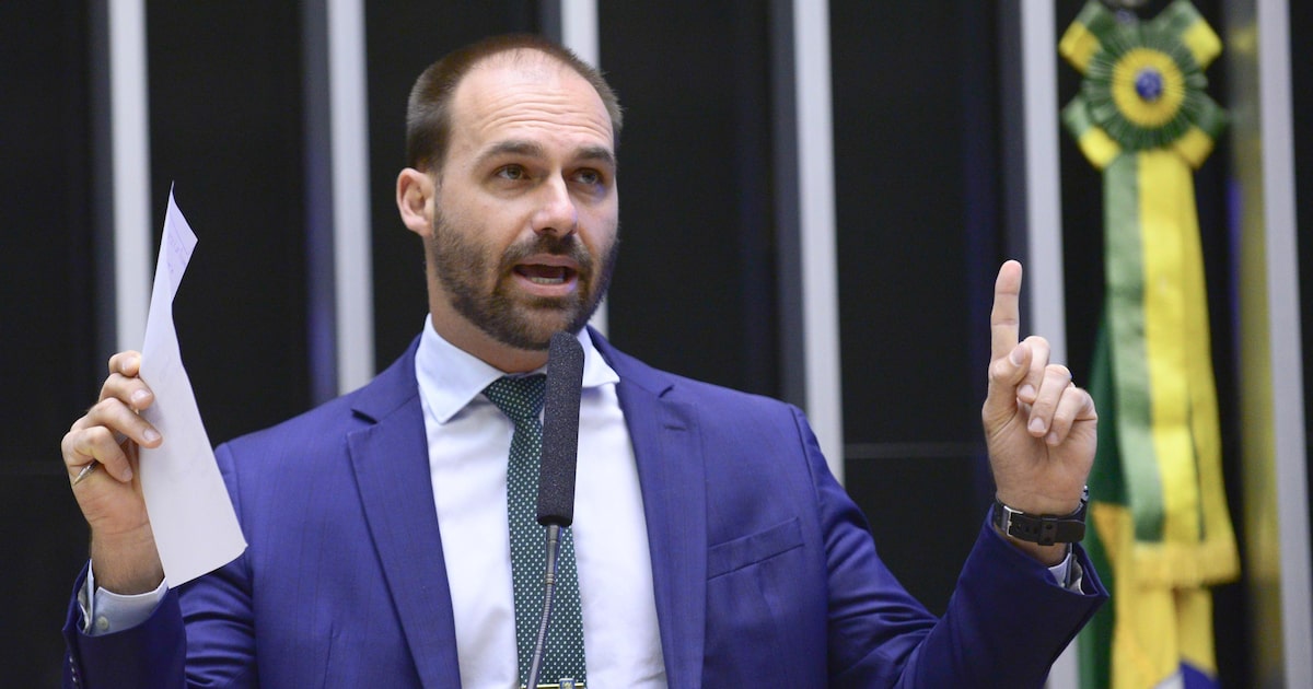 centrao-veta-eduardo-bolsonaro-como-candidato-da-direita-ao-planalto-em-2026