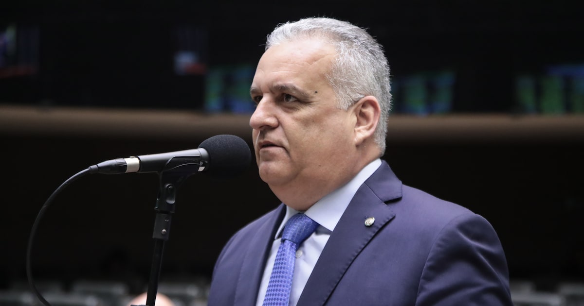 bolsonarista-e-escolhido-como-relator-de-proposta-que-quer-sustar-acao-penal-de-ramagem