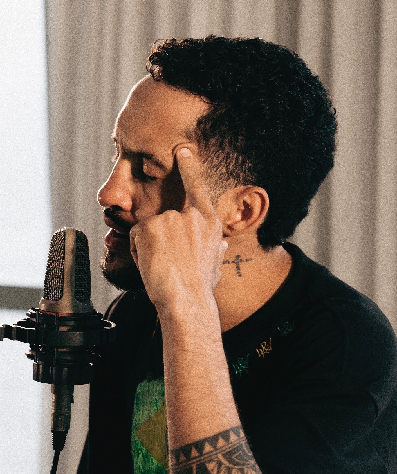 grelo-grava-ep-ao-vivo,-em-show-em-salvador,-com-quatro-musicas-ineditas