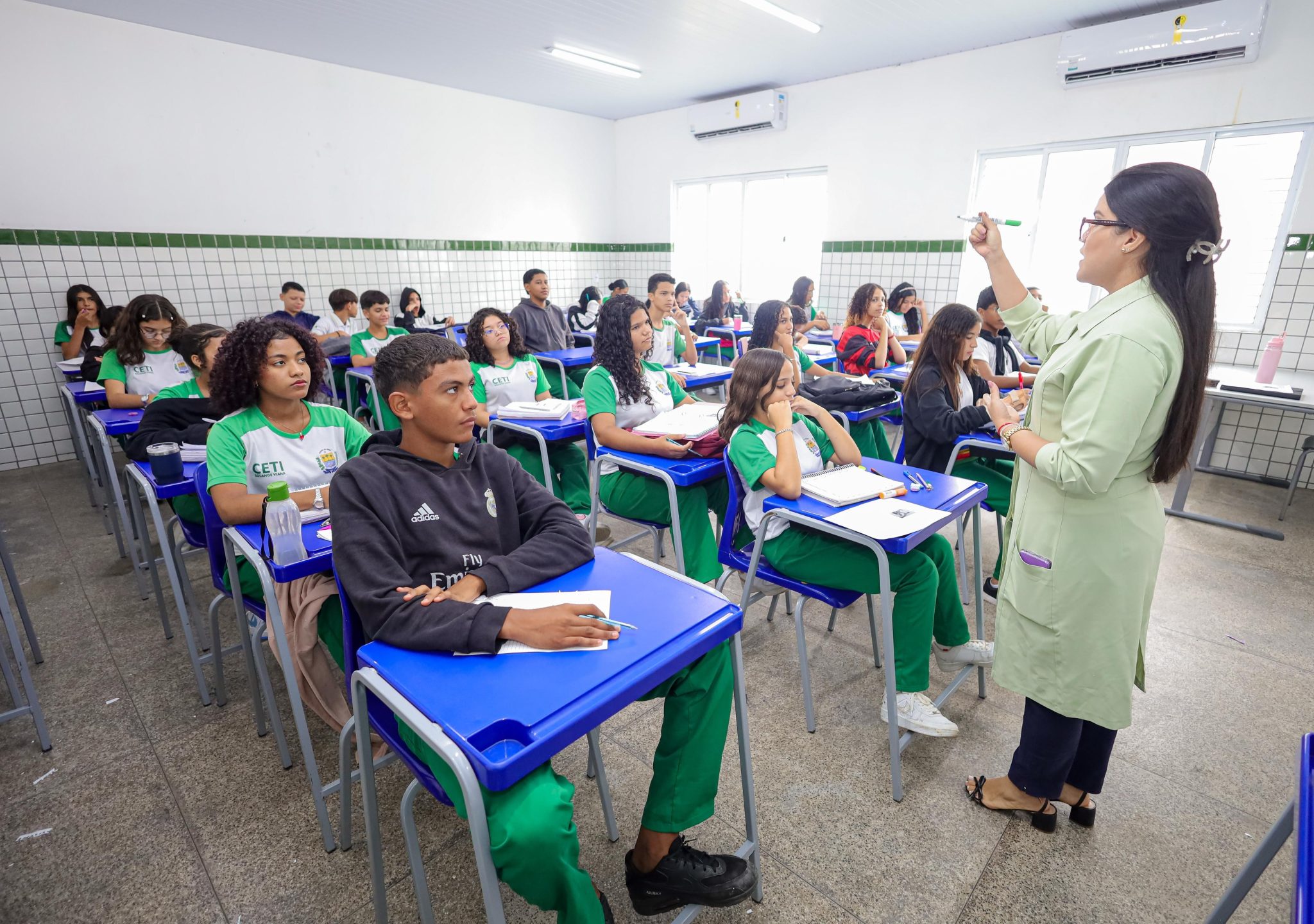 concurso-nacional-unificado-para-professores-sera-em-outubro;-veja-data-das-inscricoes