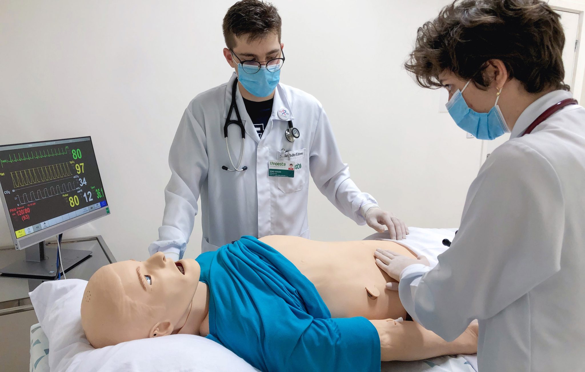 mensalidade-de-medicina-de-r$-15-mil:-ministro-quer-regulacao-contra-abusos