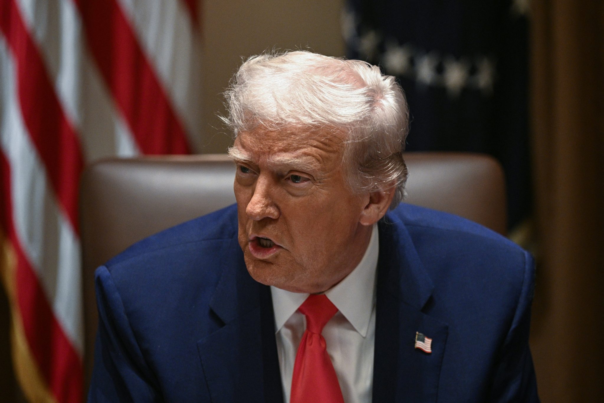 trump-critica-china-por-interromper-compras-da-boeing-em-razao-da-guerra-tarifaria