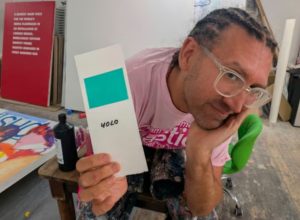 nova-cor-criada-por-cientistas-ja-tem-tinta,-diz-artista