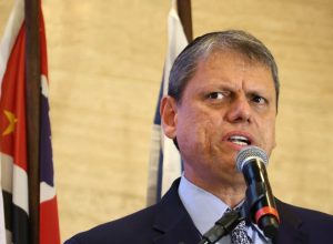 tarcisio-faz-giro-na-europa-e-reforca-discurso-ambiental-para-vender-travessias-hidricas-de-sp