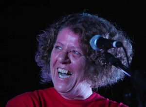 chico-buarque-homenageia-irma-cristina-com-video-de-parceria