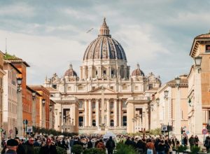 quem-sera-o-novo-papa?-com-morte-de-francisco,-sucessao-papal-ja-comecou