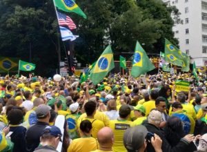 a-democracia-pede-anistia-contra-abusos-do-stf