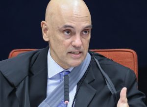 moraes-vota-para-tornar-reus-seis-denunciados-pela-trama-golpista