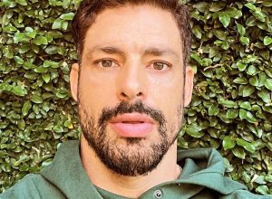 polemica-do-mau-cheiro:-caua-reymond-revelou-nao-usar-desodorante