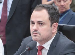 relator-nega-recurso-de-glauber-na-ccj-e-cassacao-deve-seguir-a-plenario