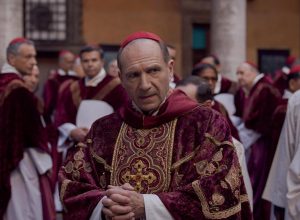 conclave-retorna-aos-cinemas-apos-a-morte-do-papa-francisco