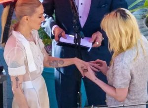 esposa-de-kristen-stewart-se-declara-em-fotos-ineditas-do-casamento